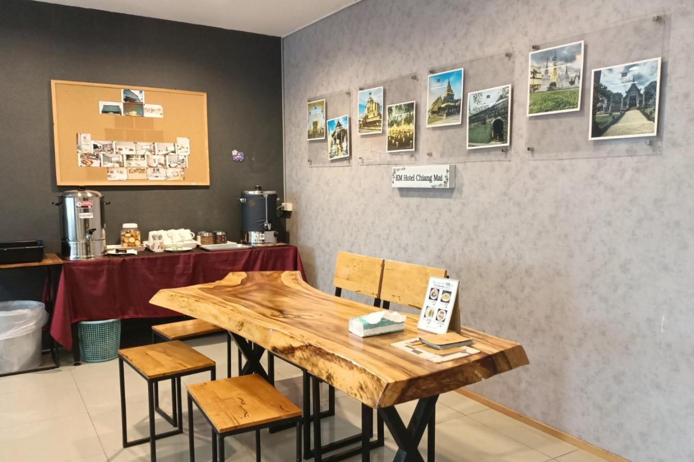 Km Hotel Чиангмай Екстериор снимка